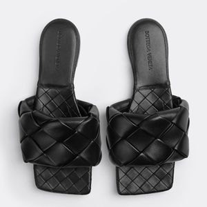 BOTTEGA VENETA Lido Flat Sandal Intrecciato leather flat sandals BLACK 40